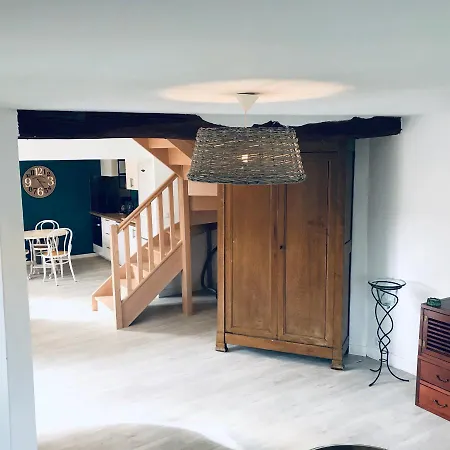 Pensionat La Treille Noyers-Saint-Martin